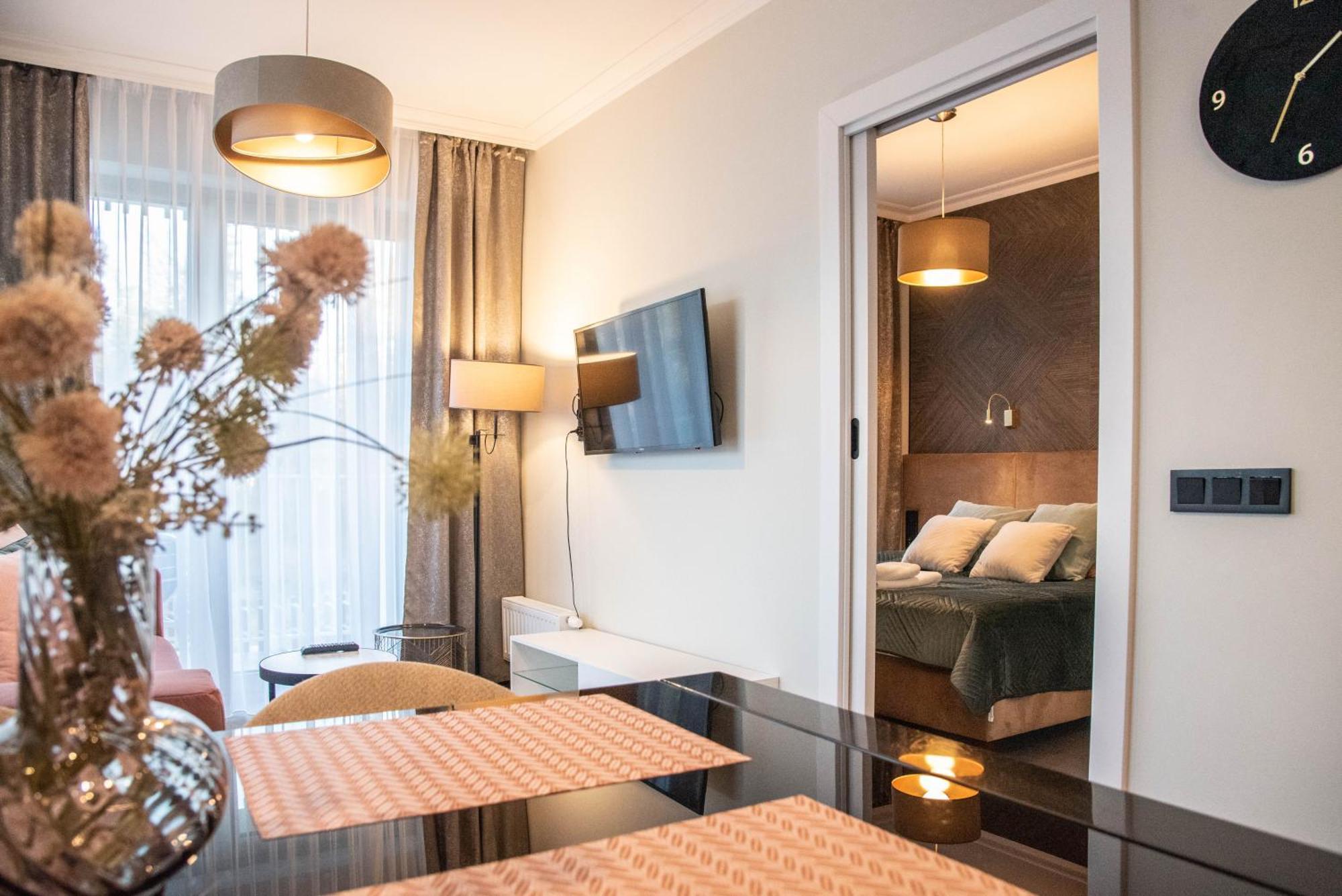 Rubus - Apartament Z Sypialnia & Parking - Apartamenty Na Wyspie 슈비노우이스쳬 외부 사진
